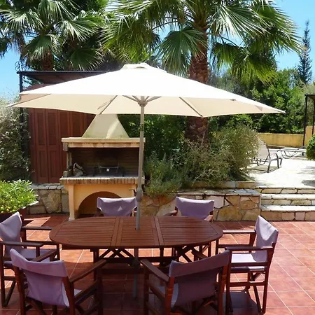 Villa Kato Sleeps 6