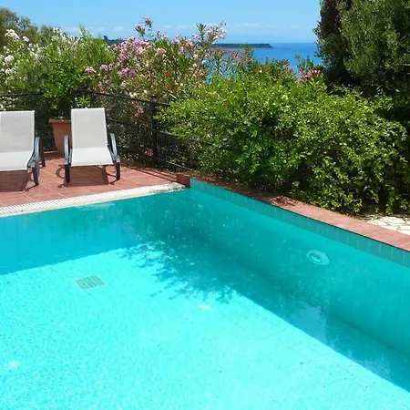 Kato Sleeps 6 Villa *