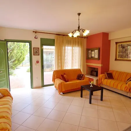 Kato Sleeps 6 Villa *