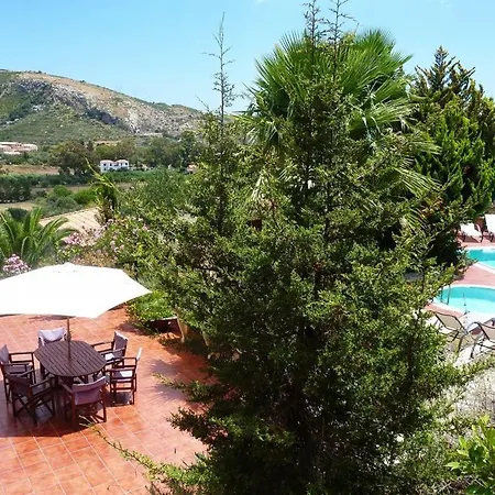 Kato Sleeps 6 * Katelios